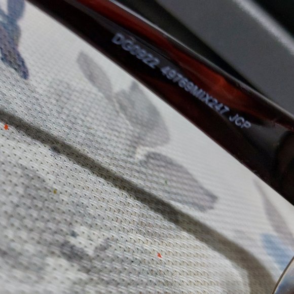 DG0922 JCP Sunglasses Bling On The Side Modern Stylish Contemporary - Picture 7 of 7